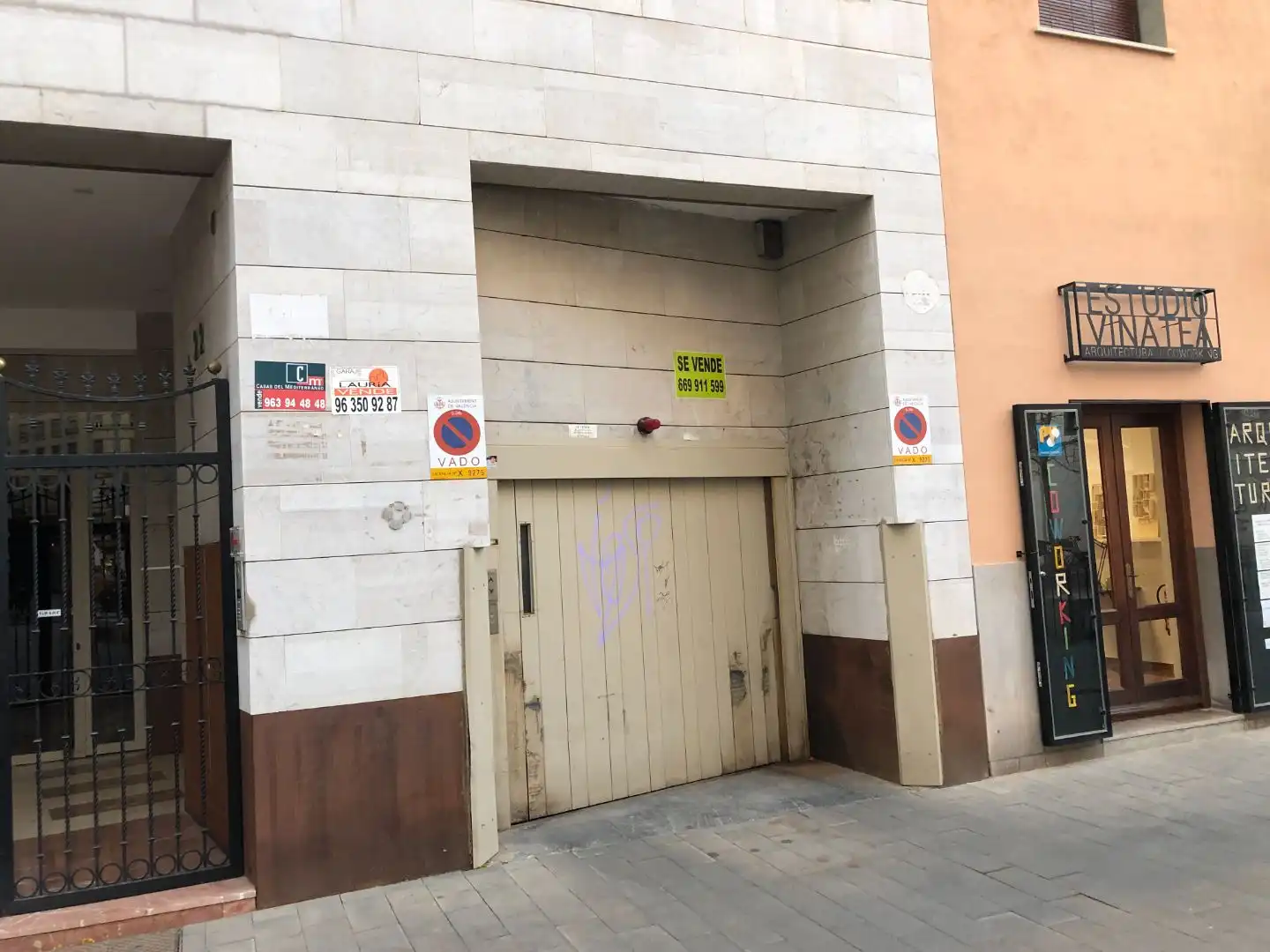 Motorradstellplatz zur Miete in Vinatea 22