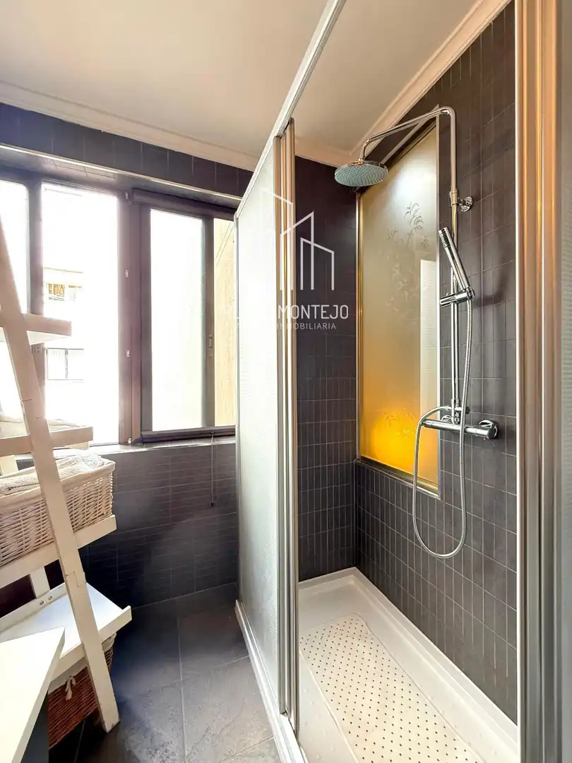 Piso con ascensor en venta en Canalejas 10, imagen 41