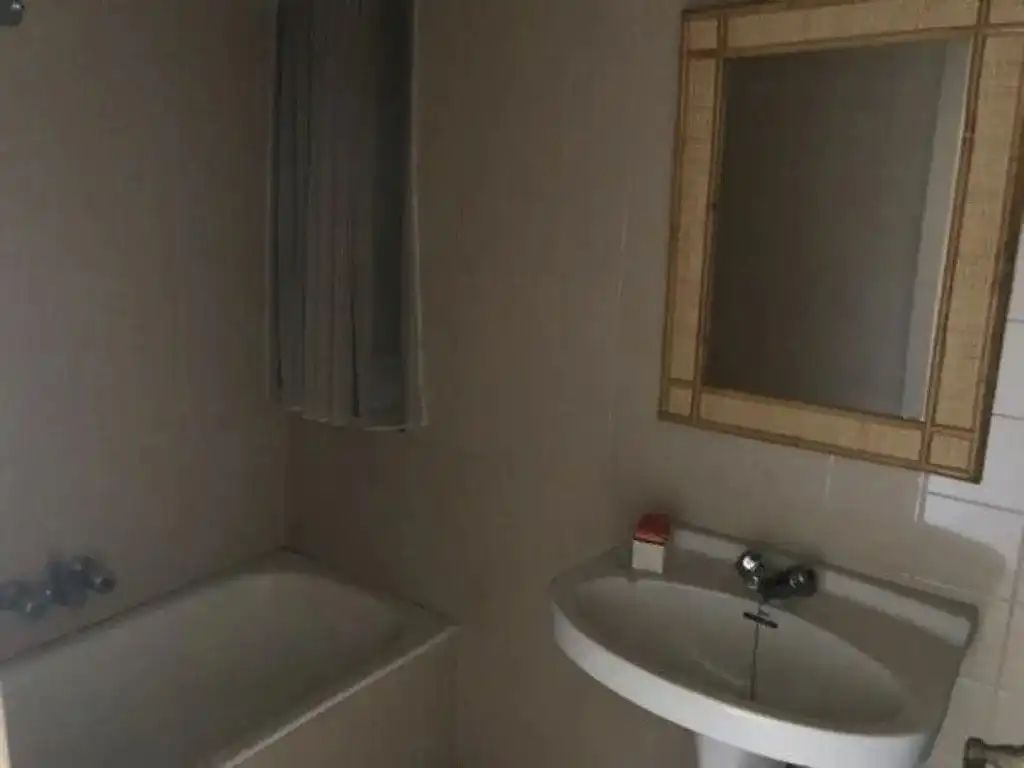 Baño de Piso en venta en Villoruela con Calefacción y Amueblado