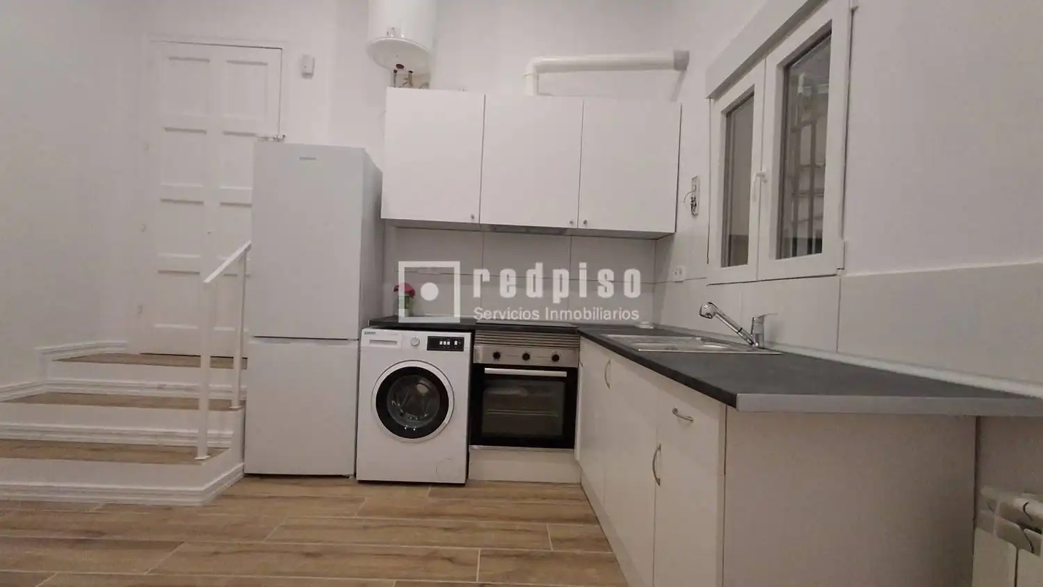 Flat with lift to rent in de Santa María de la Cabeza, imagen 2