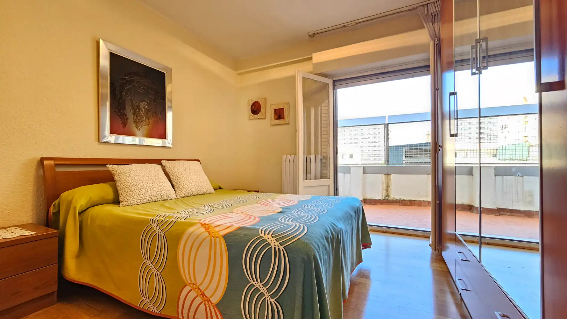 Habitación de Piso en venta en Zaragoza con Aire acondicionado, Calefacción y Terraza