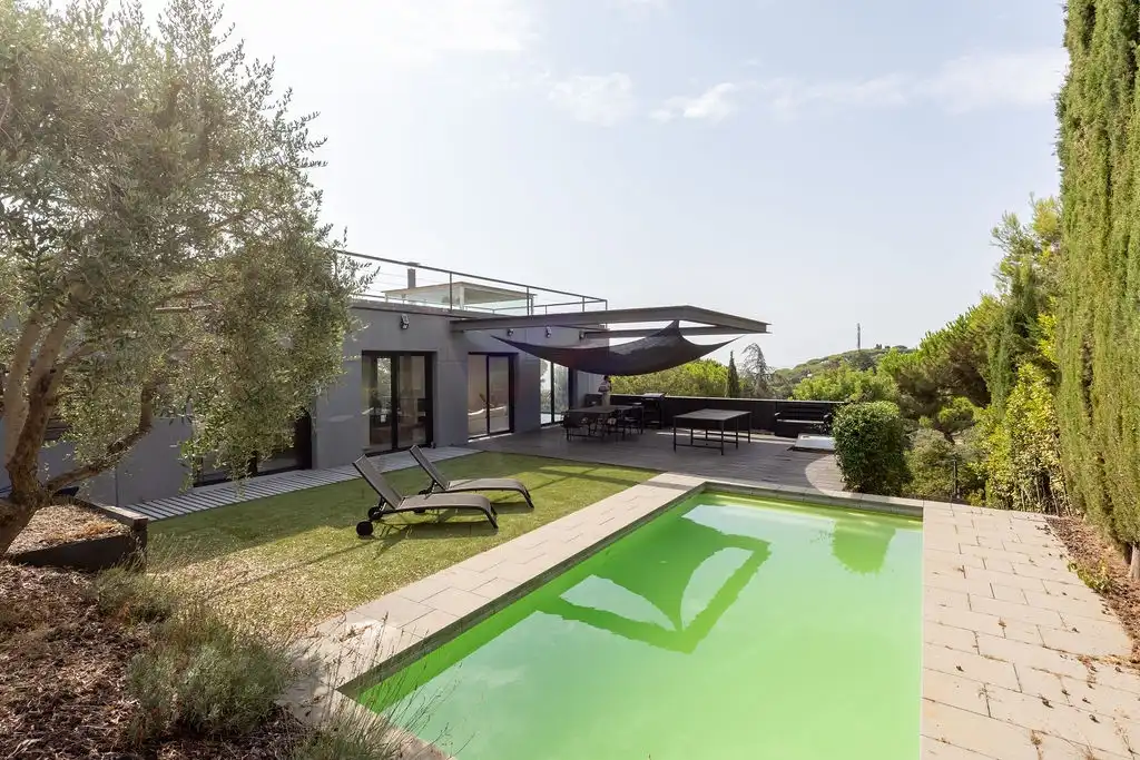 Casa amb piscina en venda a Premià de Dalt, imagen 3