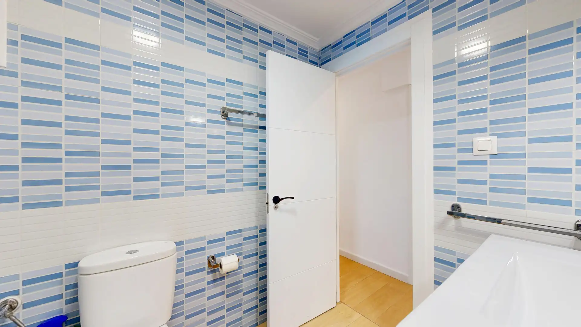 Baño de Piso en venta en Torrent con Amueblado