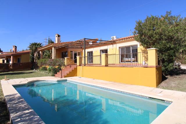 Casa-chalet en Alquiler en El Romeral - Peñón de Zapata
