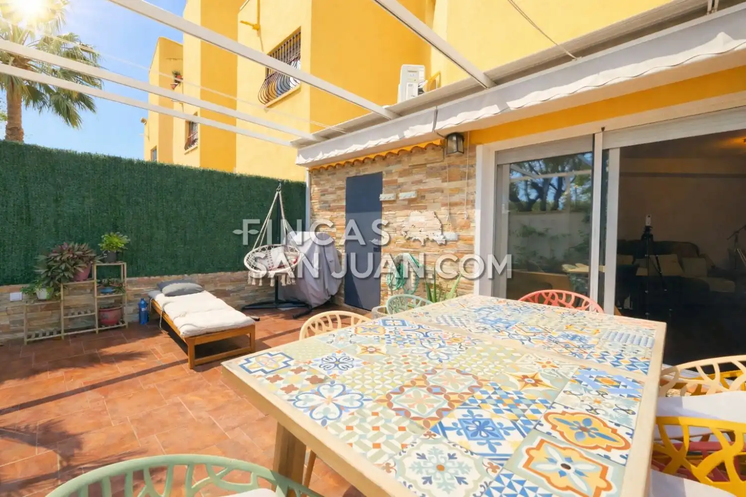 Terrassa de Casa adosada en venda en Sant Joan d'Alacant amb Aire condicionat, Calefacció i Jardí privat
