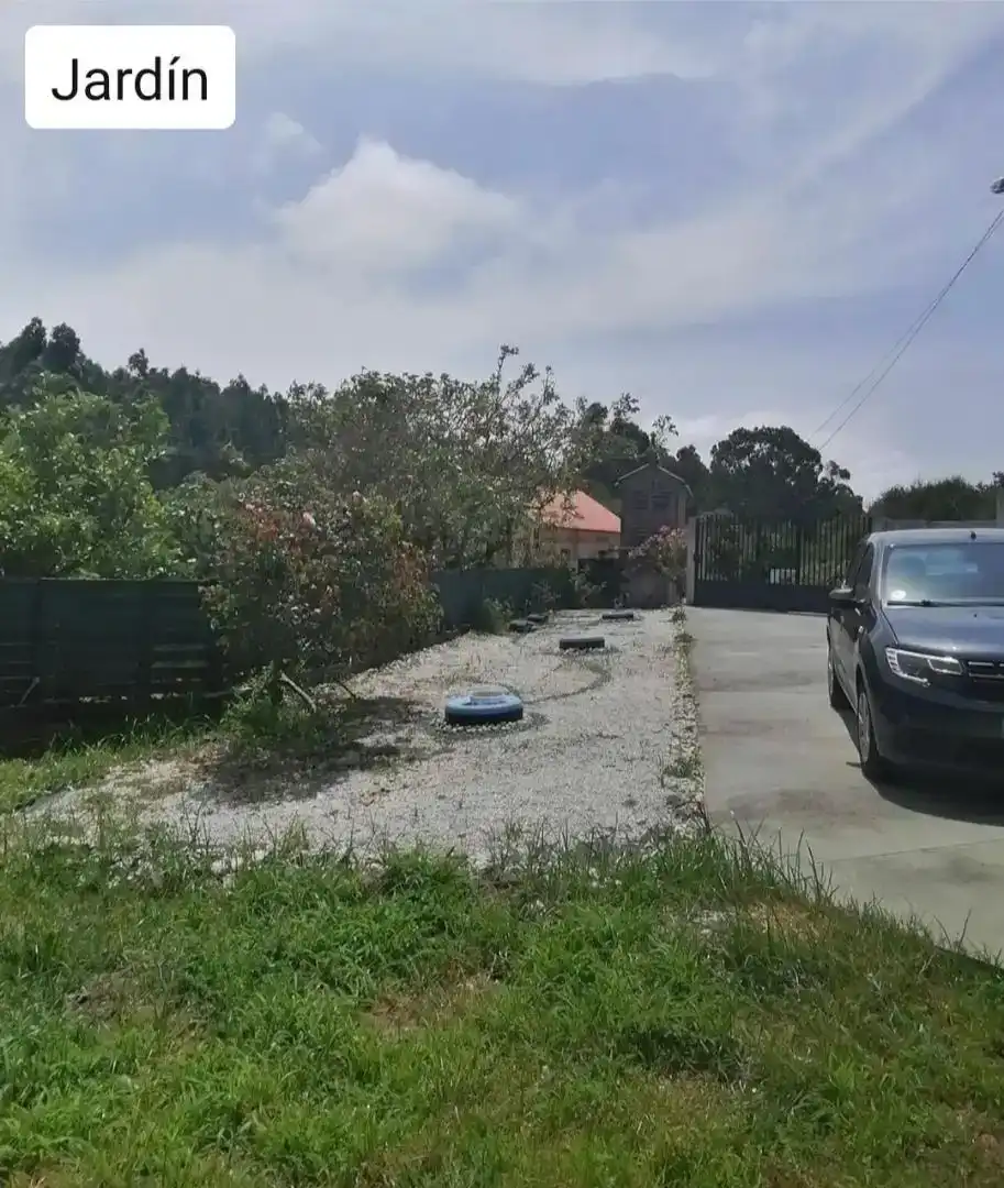 Casa o xalet en venda en Ponteceso amb Parquet, Moblat i Forn