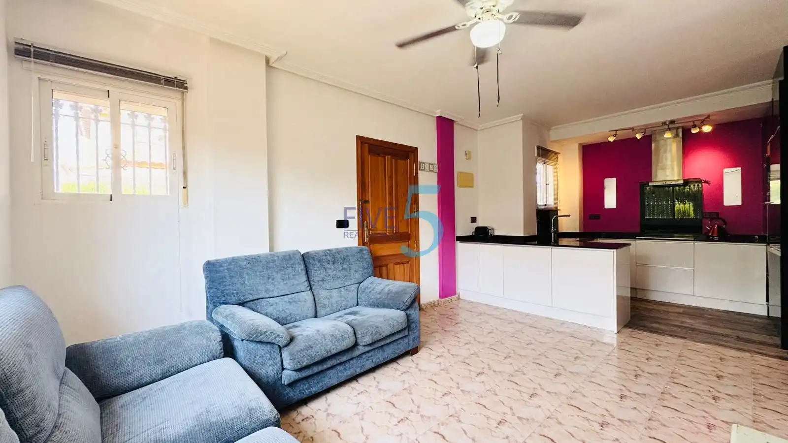 Adosado con terraza en venta en Orihuela Costa, imagen 3