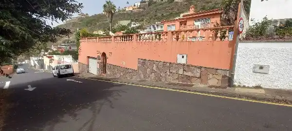 Exterior view of Houses for sale in El Sauzal