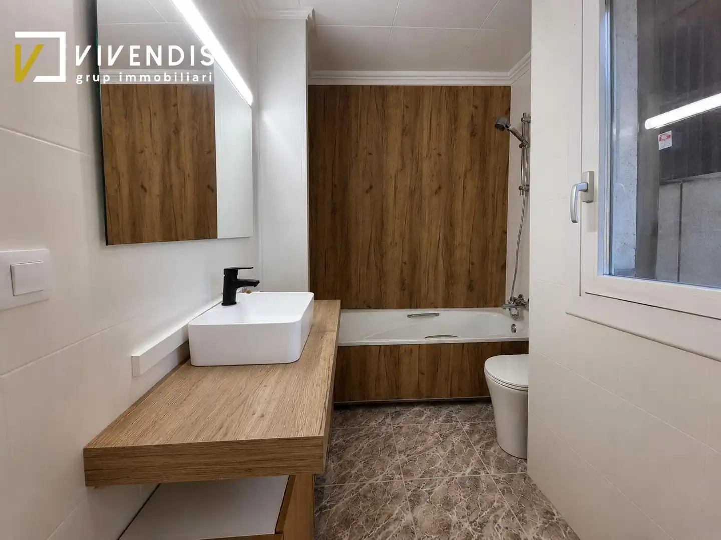 Wohnung zur Miete in Calle CELLER, Rosselló