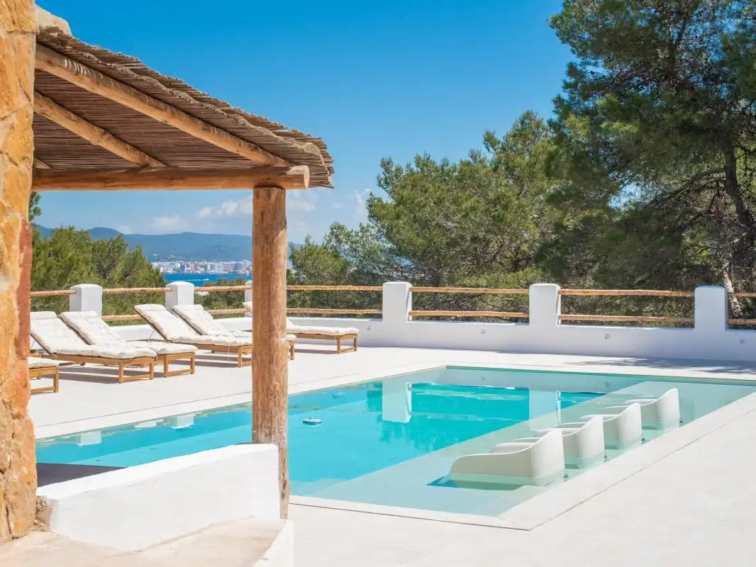 Swimming pool of Houses for sale in Sant Josep de sa Talaia  with Air Conditioner, Heating and Private garden