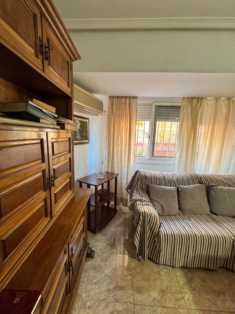 Dormitori de Pis en venda en  Valencia Capital amb Aire condicionat i Terrassa