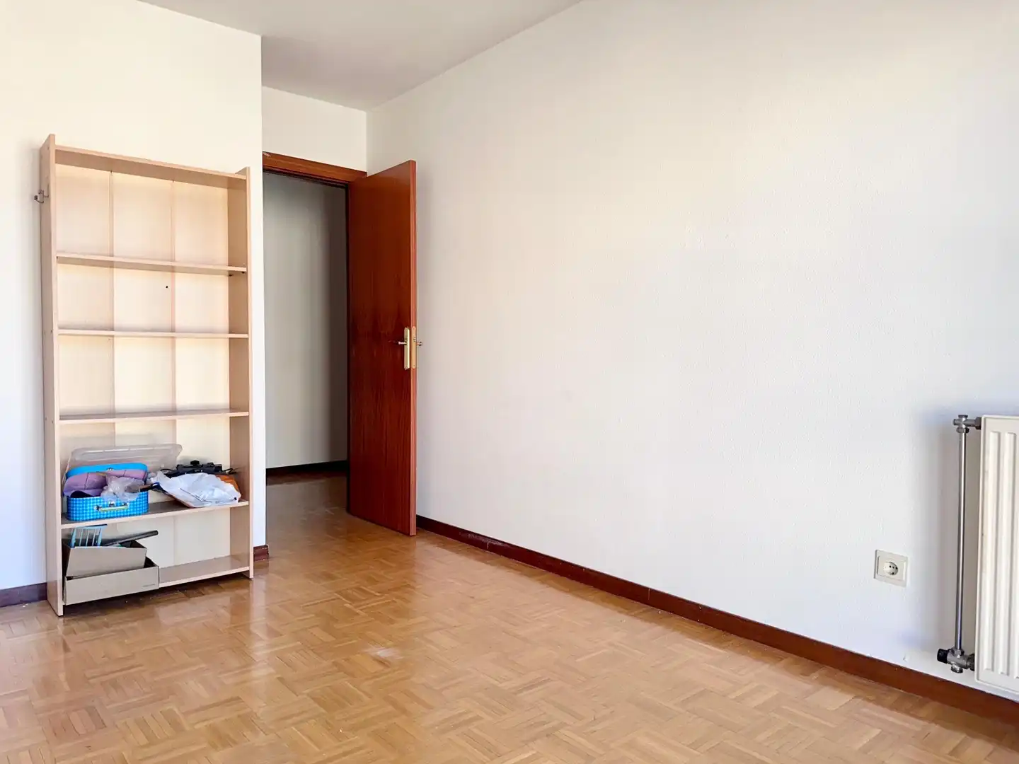Habitación de Piso en venta en Ansoáin / Antsoain con Calefacción, Parquet y Trastero