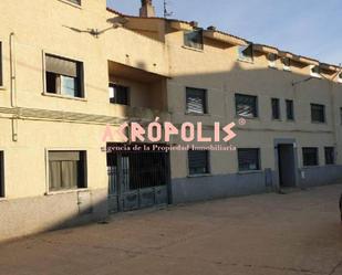 Exterior view of Flat for sale in Monfarracinos