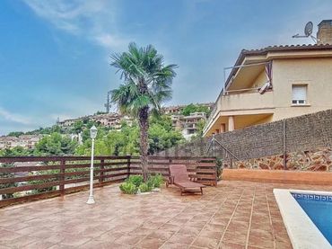 Maison jumelée avec balcon à vendre à Avenida del Comte Gómez de Orbaneja
