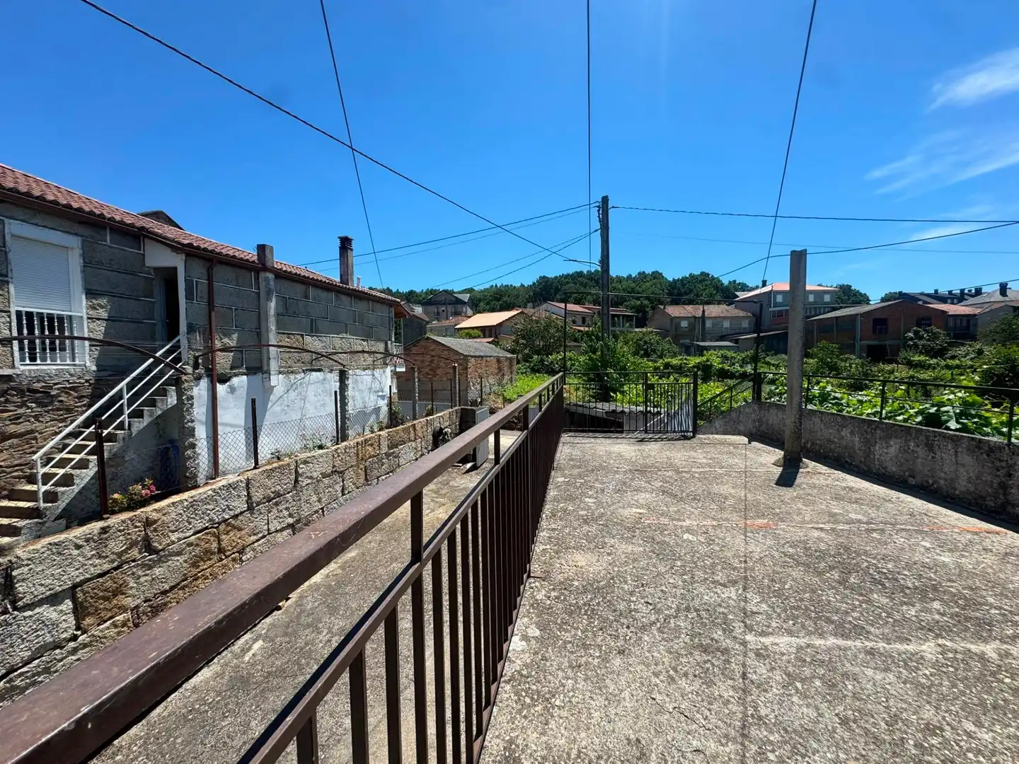 Terraza de Casa o chalet de alquiler en A Merca   con Calefacción, Terraza y Amueblado