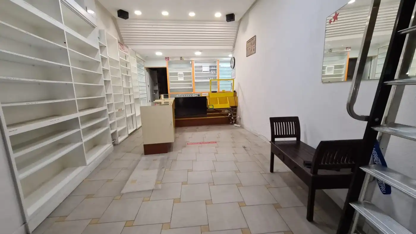 Buildings for sale in Casco Antiguo