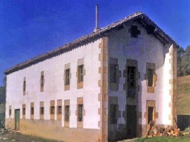 Haus zum Verkauf in Espinosa de los Monteros