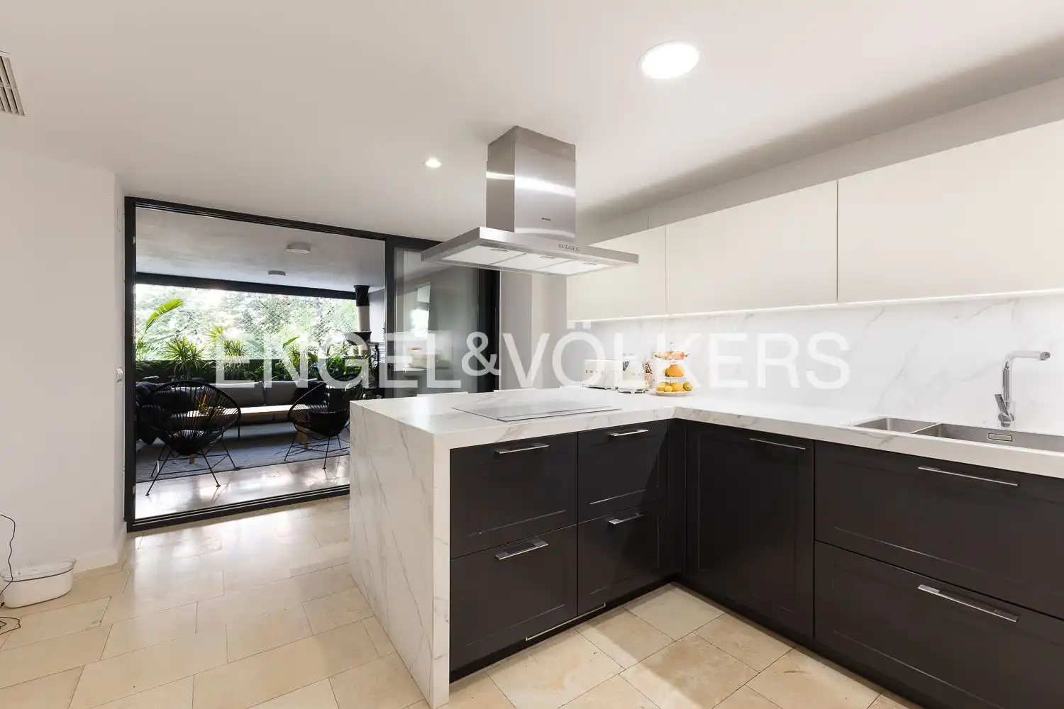 Kitchen of Flat for rent in Valencia  with Air Conditioner, Heating and Terrace