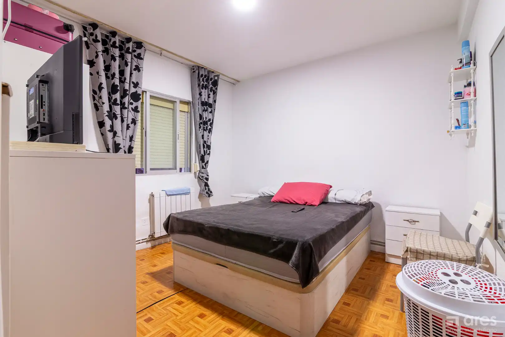 Schlafzimmer von Wohnung zum Verkauf in Alcorcón mit Heizung, Möbliert und Ofen