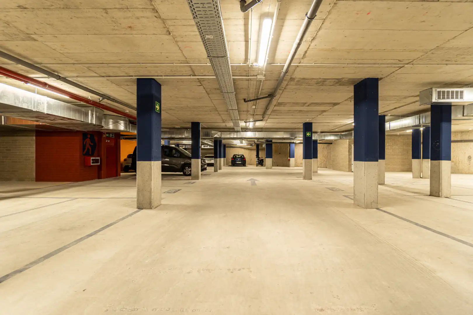 Doppelparkplatz mit Aufzug zur Miete in Carrer Gran de la Sagrera 32, imagen 3