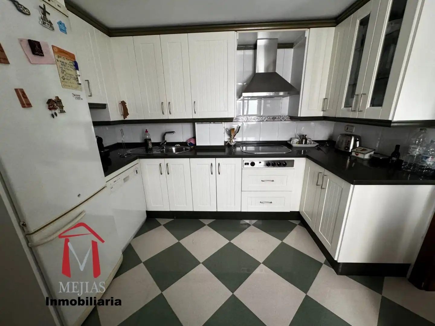 Cocina de Piso en venta en Antequera con Aire acondicionado, Calefacción y Trastero