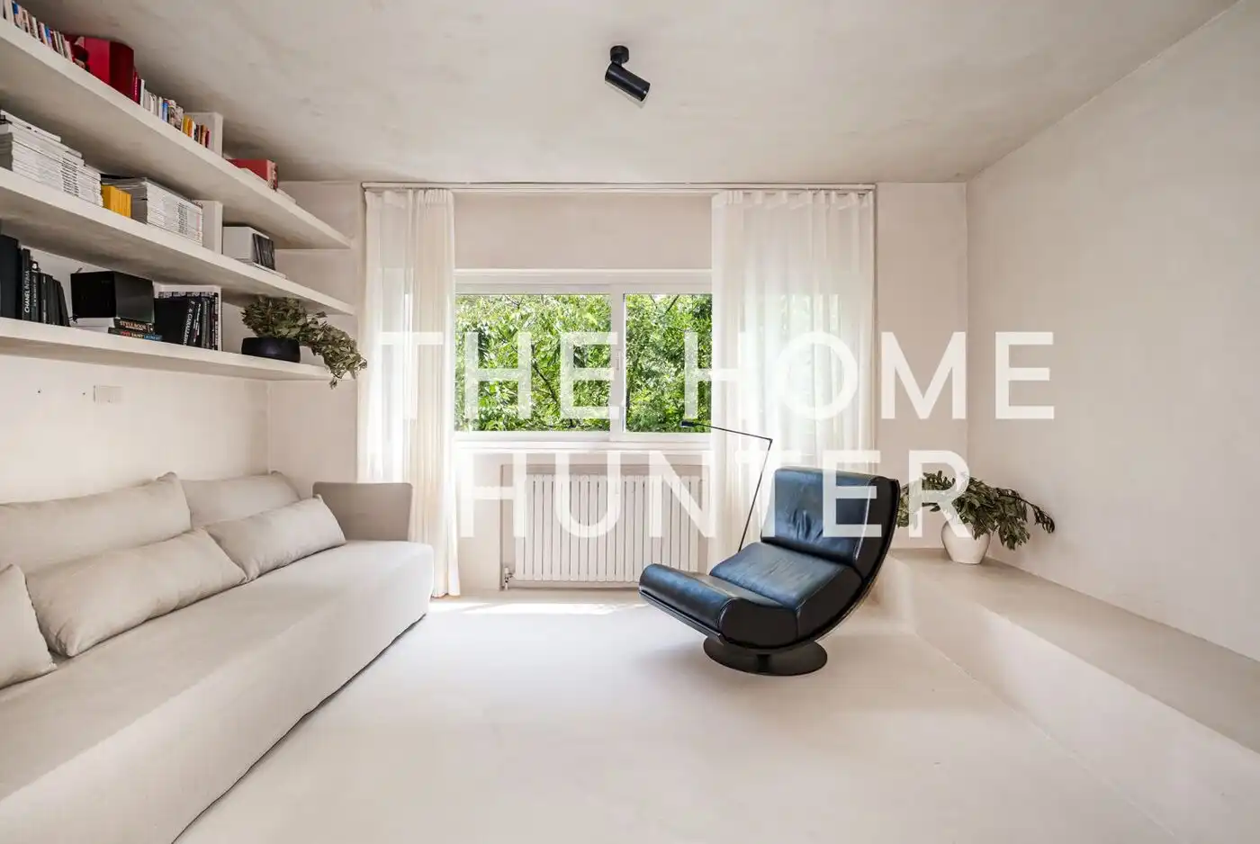 Living room of Flat for rent in Madrid  with Heating and Furnished