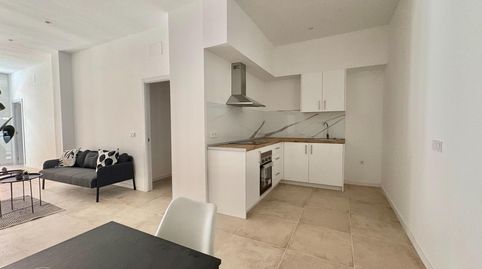 Foto 3 de Apartament en venda a Calle Iznate, Santa Cristina - San Rafael, Málaga Capital