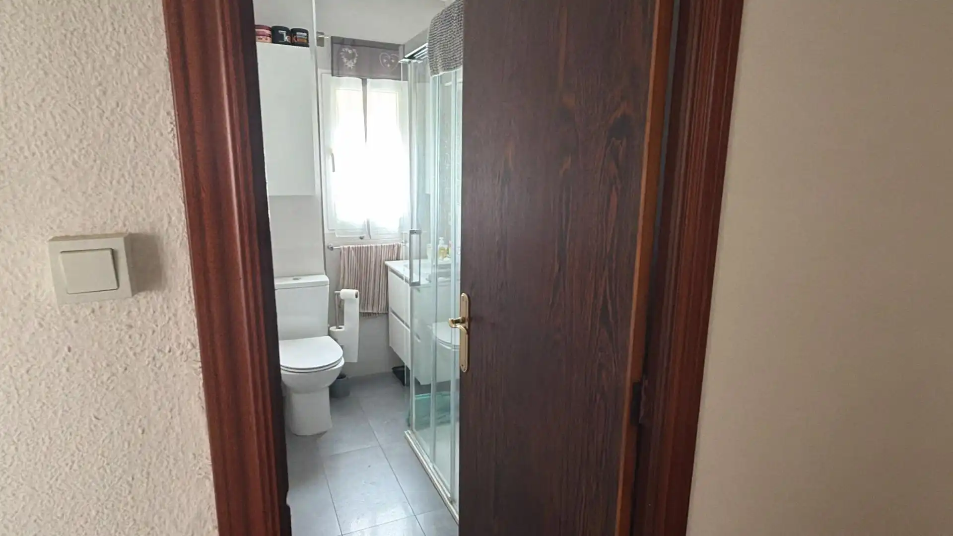 Flat for sale in Calle  Bo. de la Luz, imagen 5