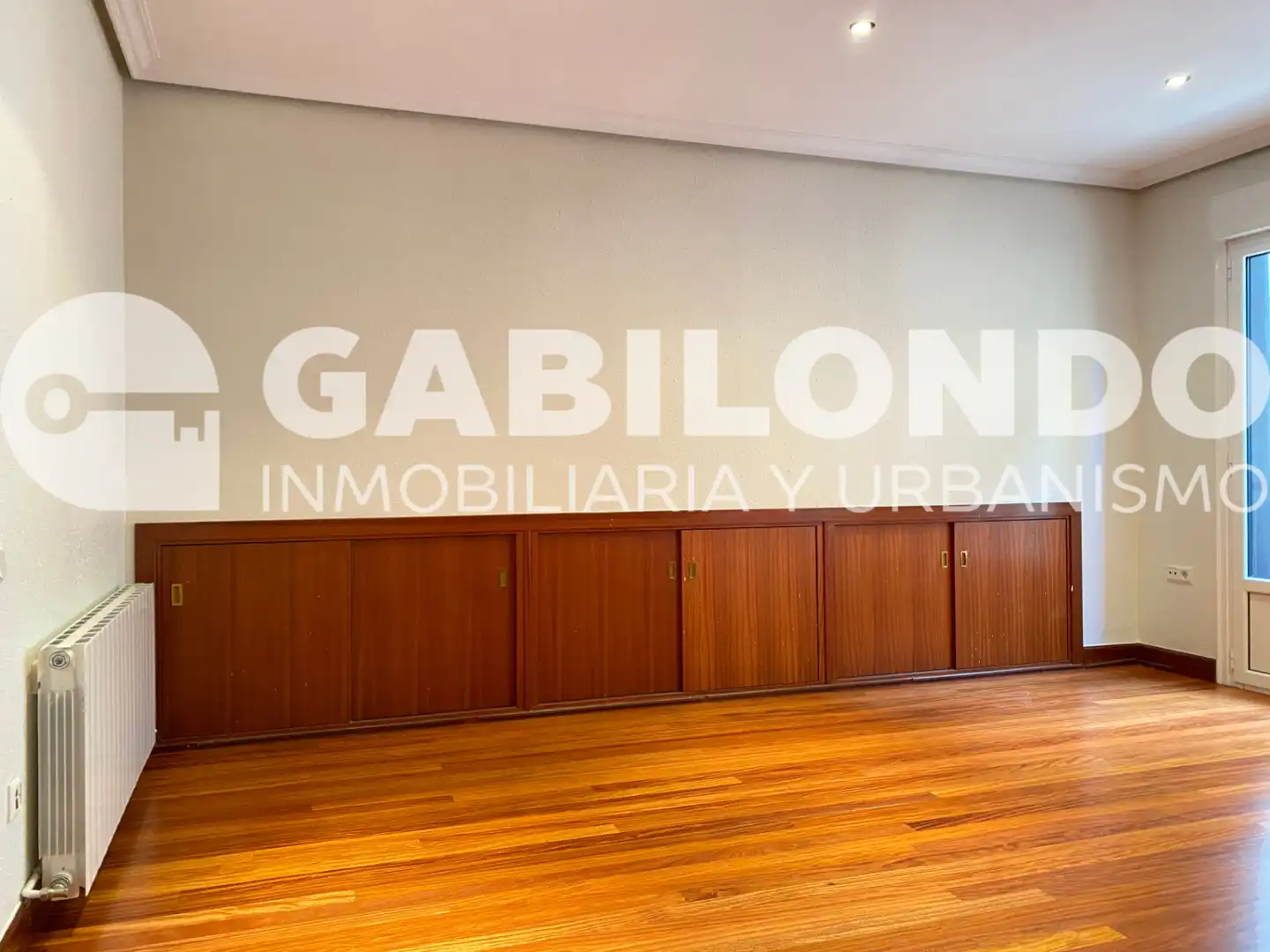 Piso en venta en Elgoibar con Calefacción, Parquet y Trastero