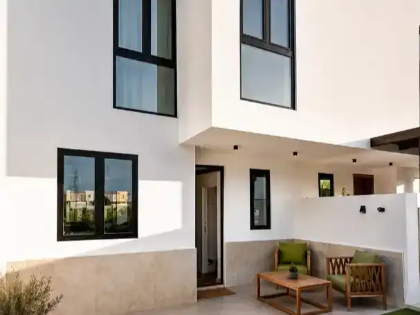 Vista exterior de Dúplex de lloguer en La Oliva amb Jardí privat, Piscina i Moblat