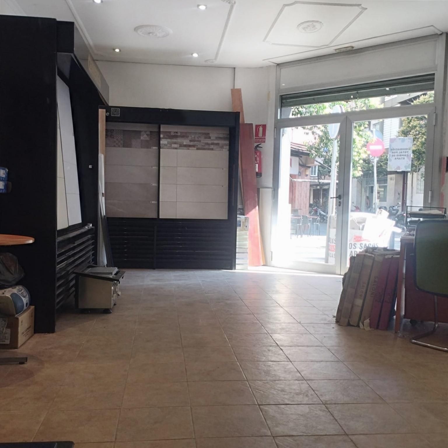 Local de lloguer en L'Hospitalet de Llobregat