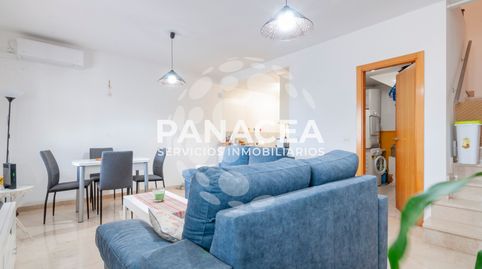 Foto 5 de Casa adosada en venta en Albuñol, Granada