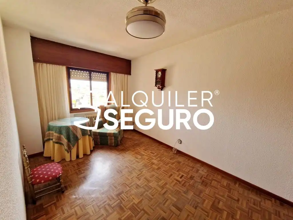 Habitación de Piso de alquiler en Navalcarnero con Aire acondicionado, Calefacción y Terraza