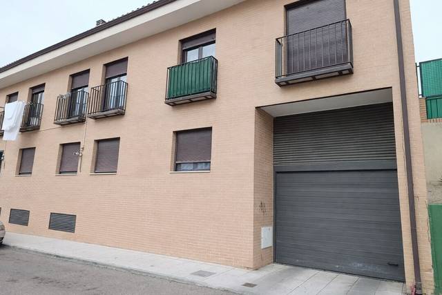 Garaje en Venta en Calle Donantes de Sangre en Esquivias