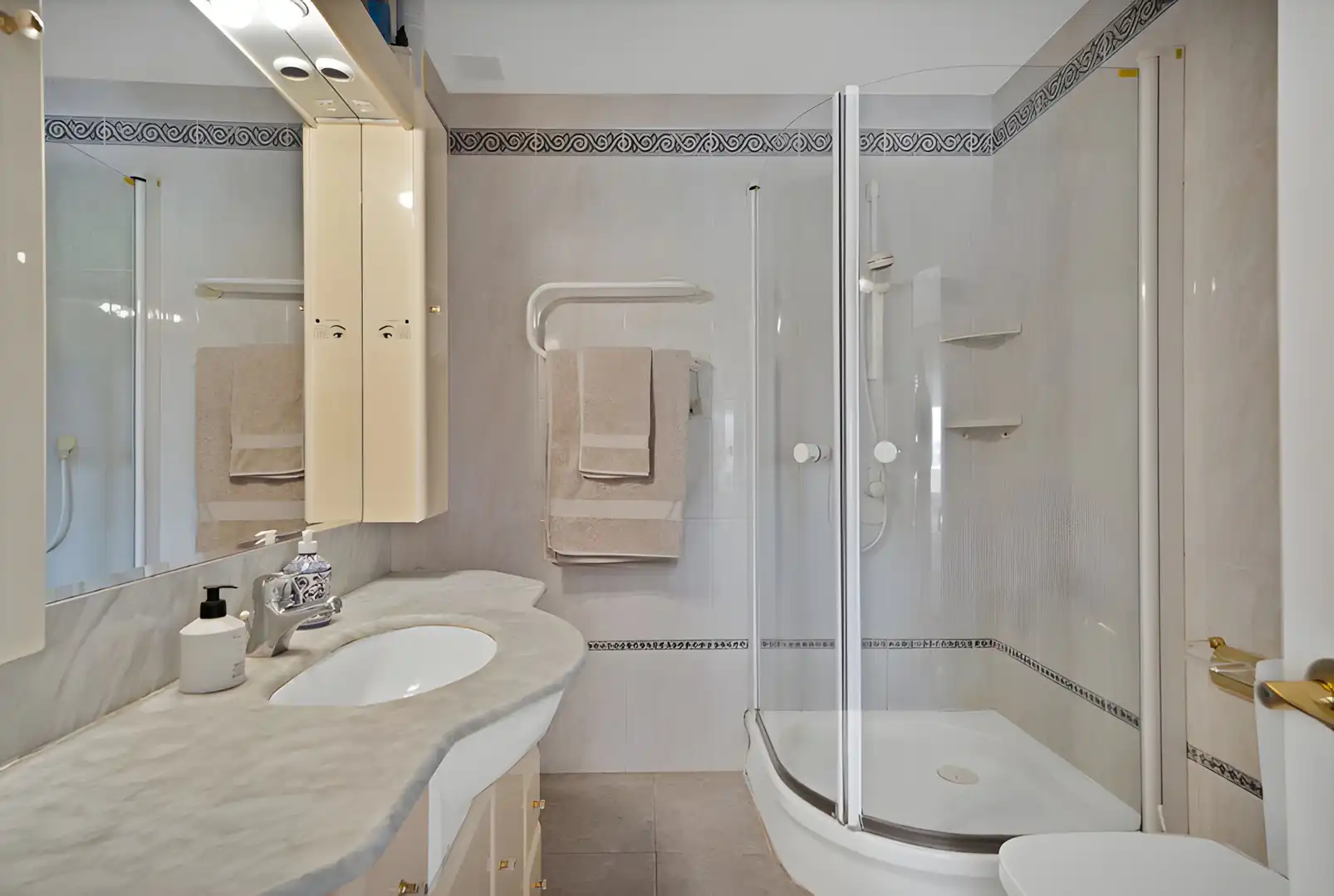 Apartament amb piscina en venda a San Pedro de Alcántara, imagen 14