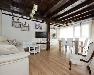Sala d'estar de Casa o xalet en venda en Entrambasaguas amb Calefacció, Terrassa i Alarma