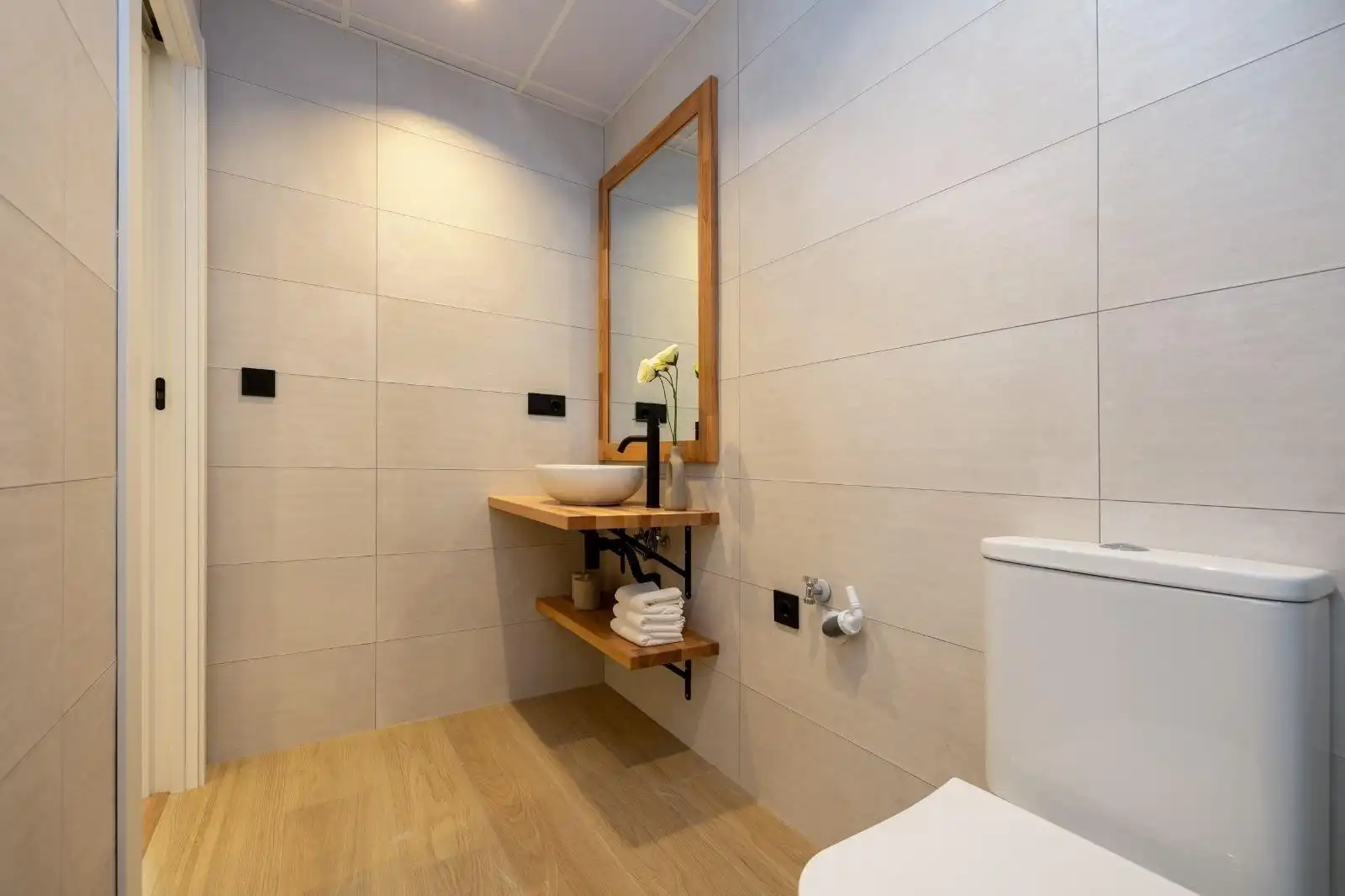 Bany de Apartament en venda en Granada amb Aire condicionat, Calefacció i Moblat