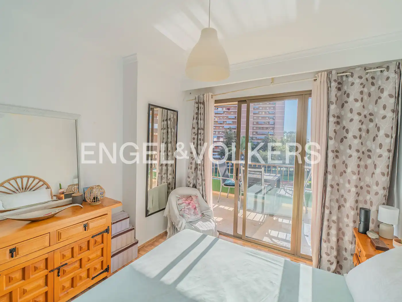 Bedroom of Flat for sale in Alicante / Alacant  with Heating, Terrace and Community pool