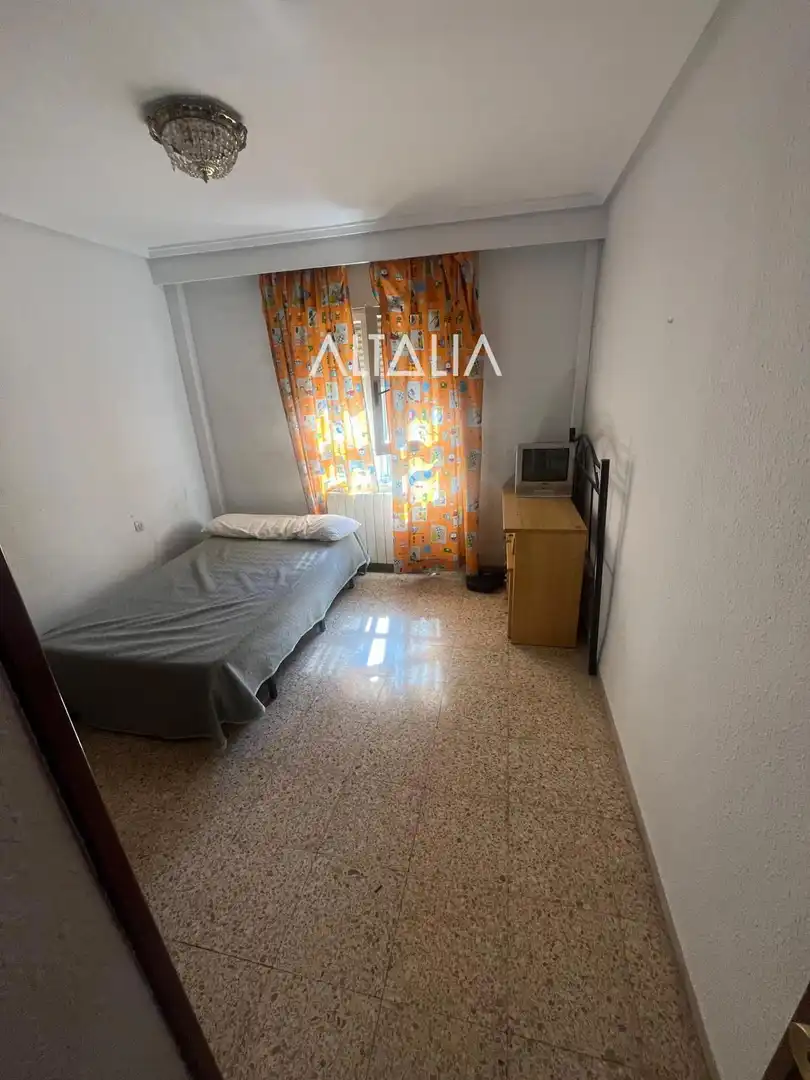 Bedroom of Flat for sale in Cuenca  with Heating and Terrace