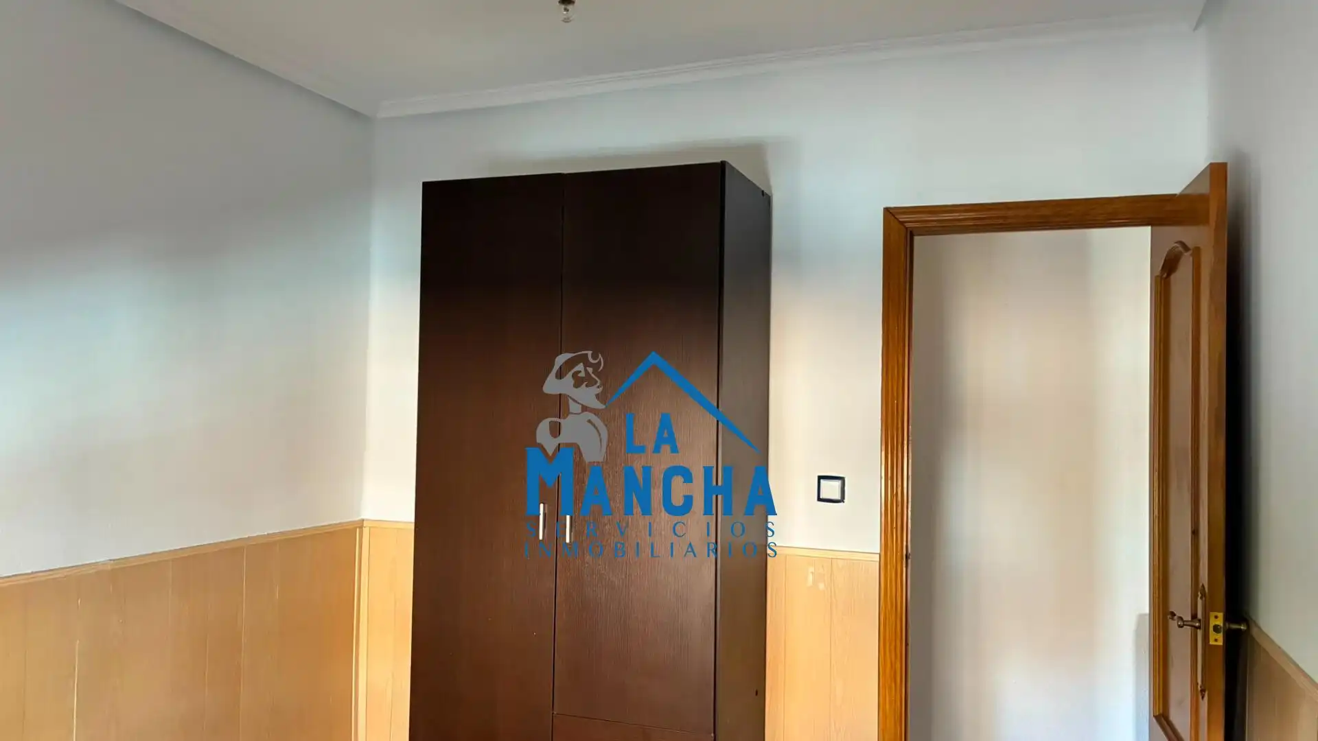 Dormitori de Pis en venda en Albacete amb Aire condicionat, Calefacció i Balcó
