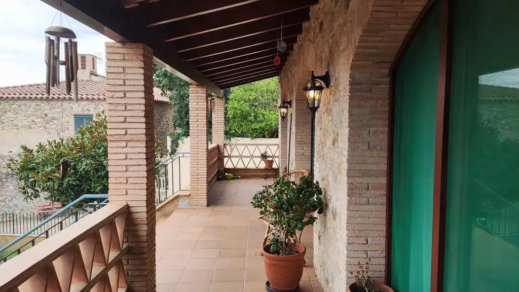 Terrassa de Casa o xalet en venda en Masarac i Vilarnadal amb Aire condicionat, Calefacció i Jardí privat