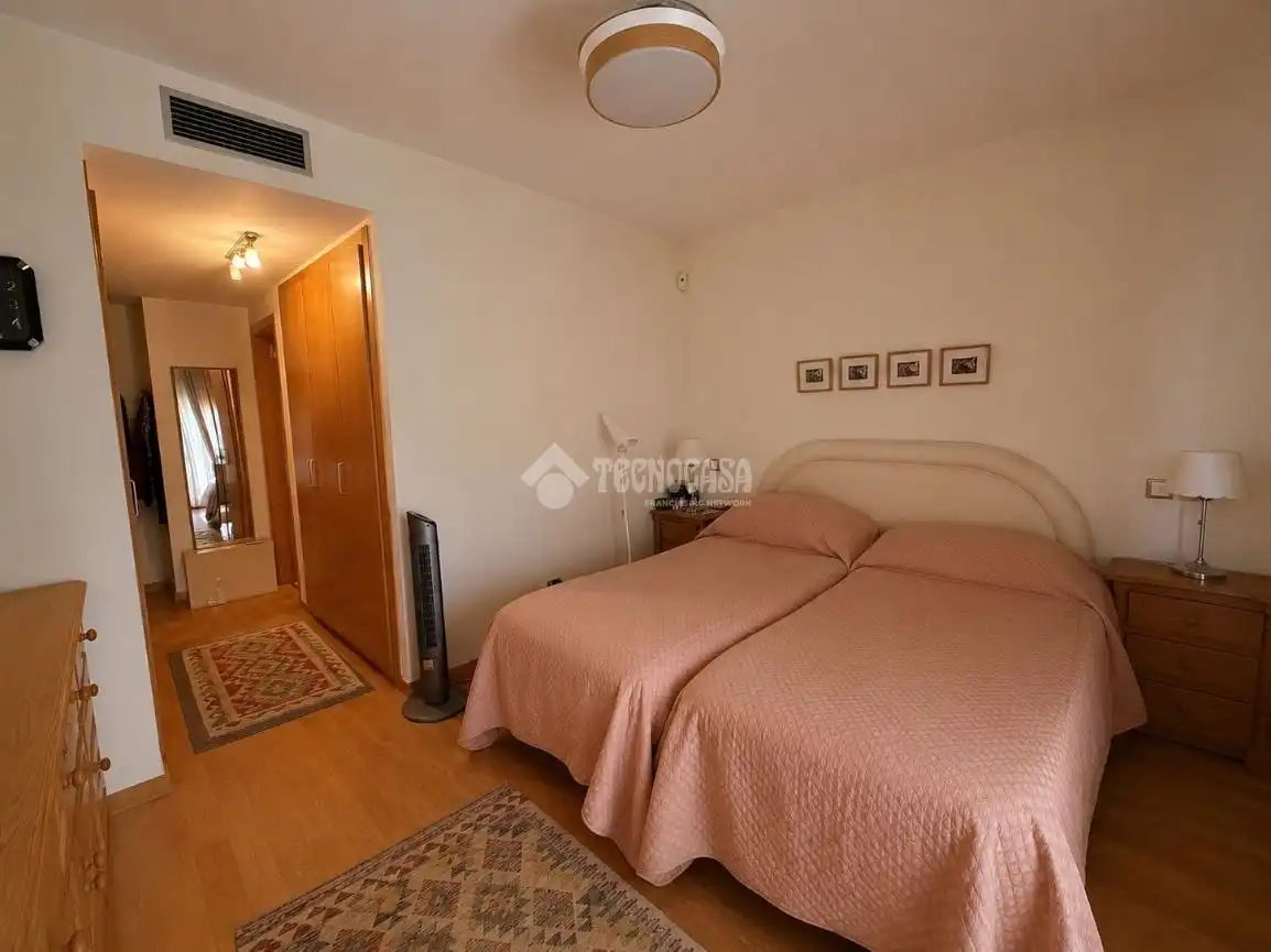 Bedroom of Detached homes for sale in Villanueva de la Cañada  with Air Conditioner, Heating and Terrace