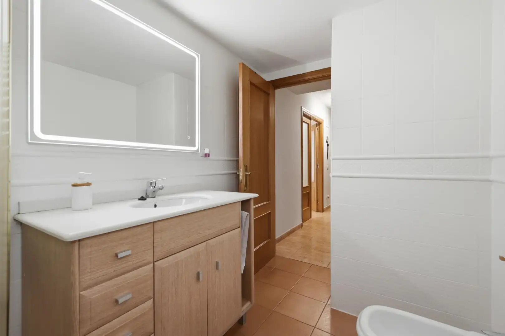 Bathroom of Detached homes for sale in Torrent  with Air Conditioner, Heating and Private garden