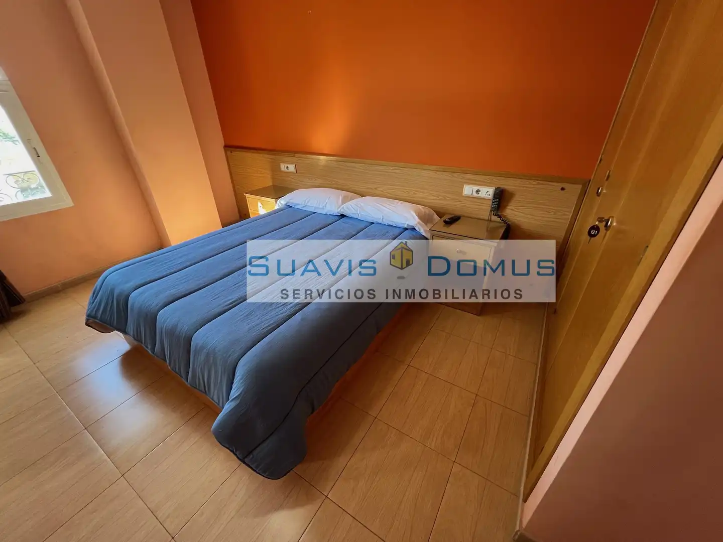 Habitación de Edificio en venta en Coreses con Alarma