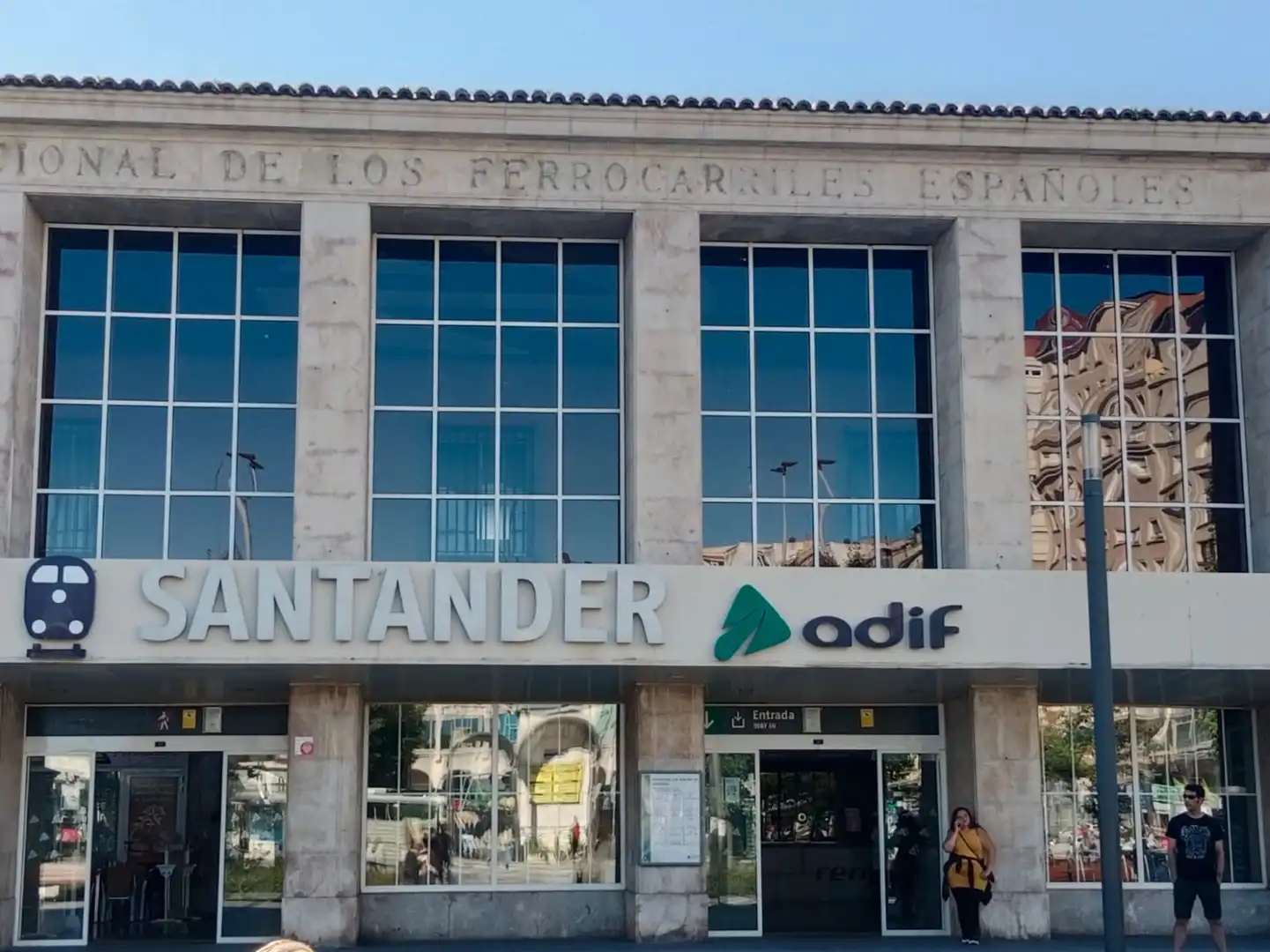 Oficina de alquiler en Santander