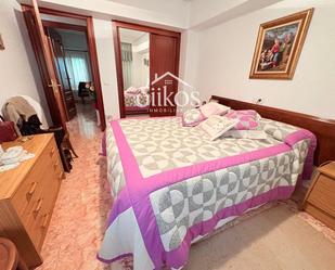 Bedroom of Flat for sale in Salamanca Capital  with Heating