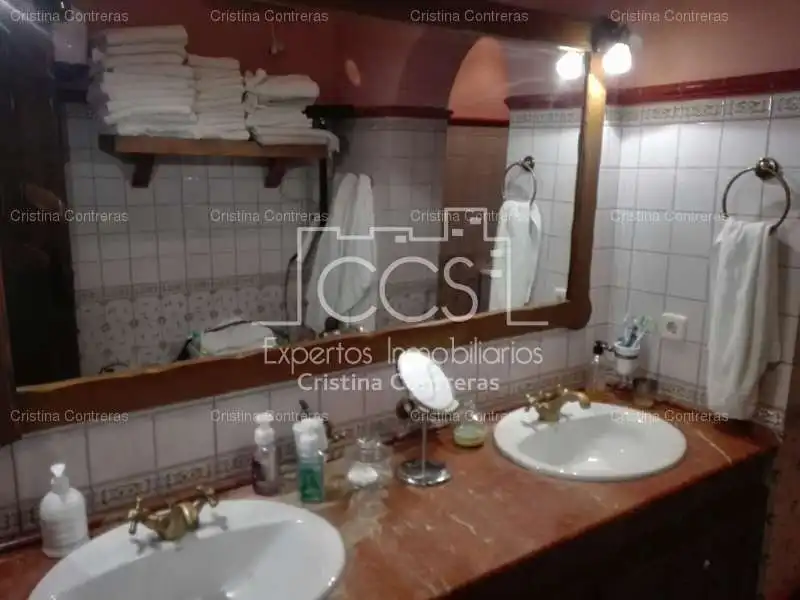Baño de Finca rústica en venta en Alcalá de Guadaira con Piscina y Amueblado