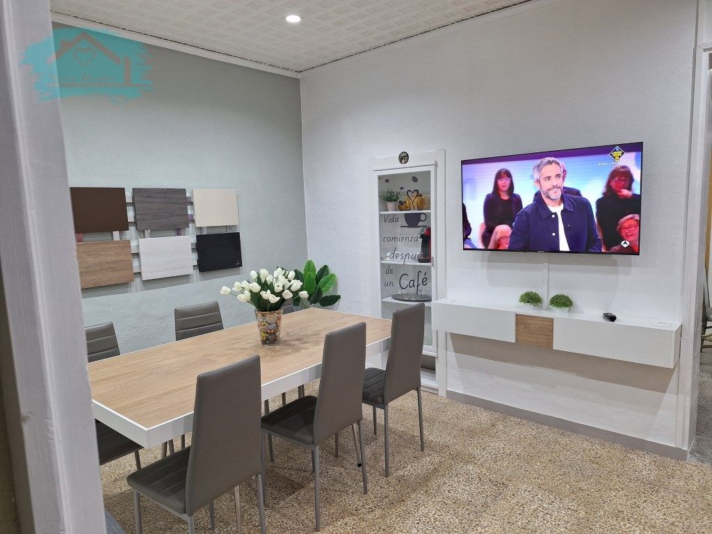 Menjador de Casa o xalet de lloguer en La Vall d'Uixó amb Aire condicionat, Terrassa i Moblat