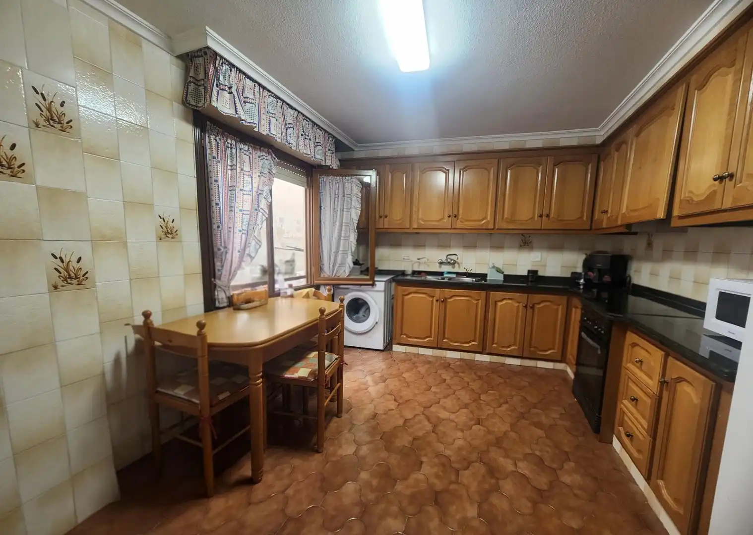 Cuina de Casa o xalet en venda en Crevillent amb Terrassa