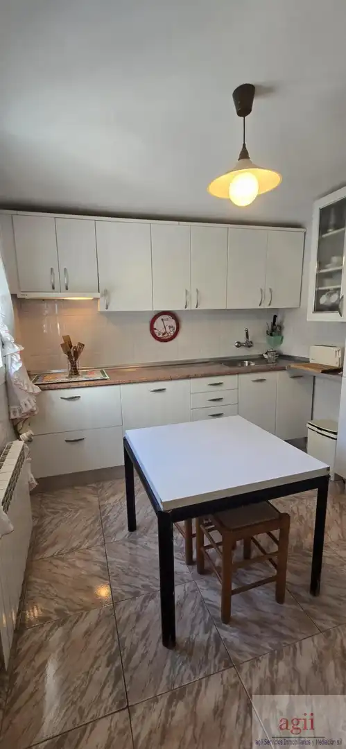 Kitchen of Houses for sale in Villalba del Rey  with Heating, Terrace and Furnished